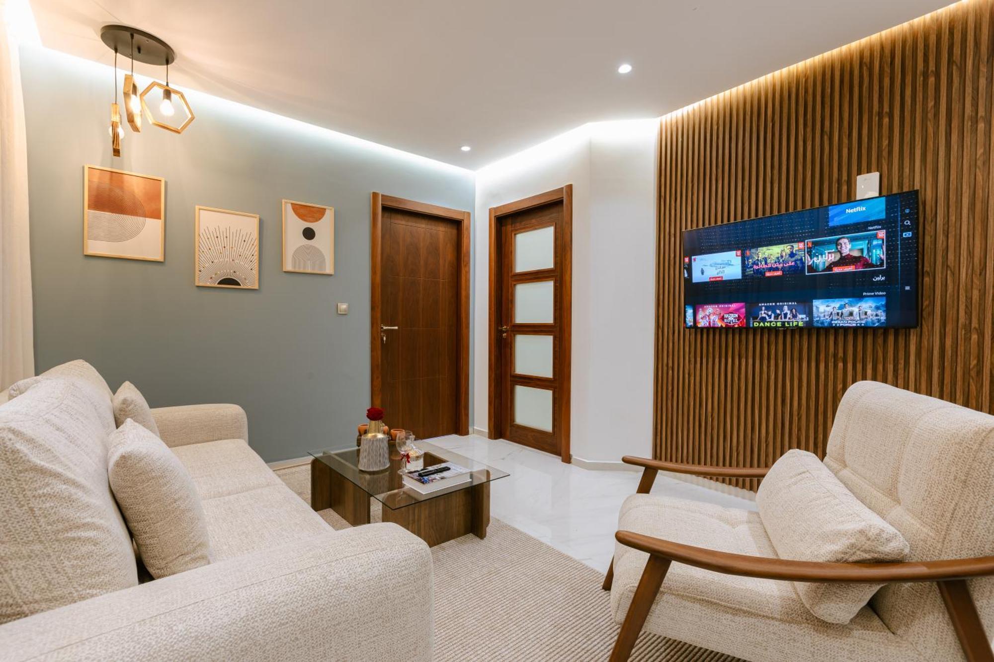 טנג'יר Marina View Residence Luxurious Studio Retreat With Stunning Ocean Views 1 Double Bedroom, 1 Convertible Couch מראה חיצוני תמונה